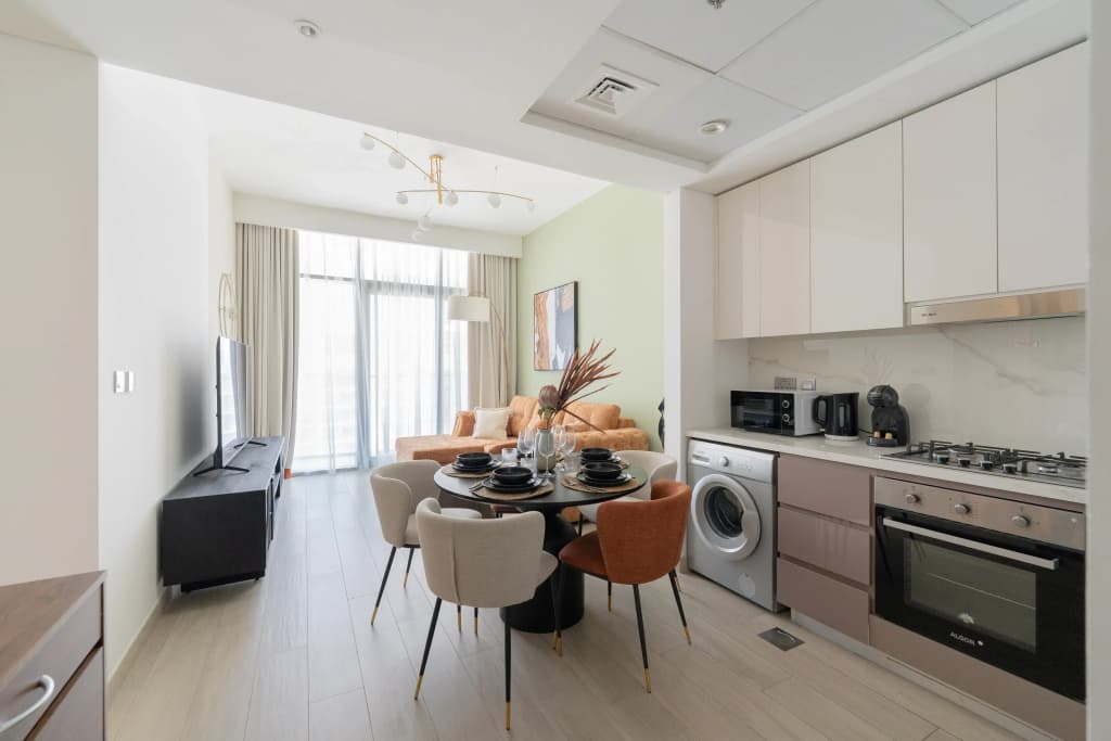 A New Designer in Meydan | Azizi Riviera Apartments - photo 7