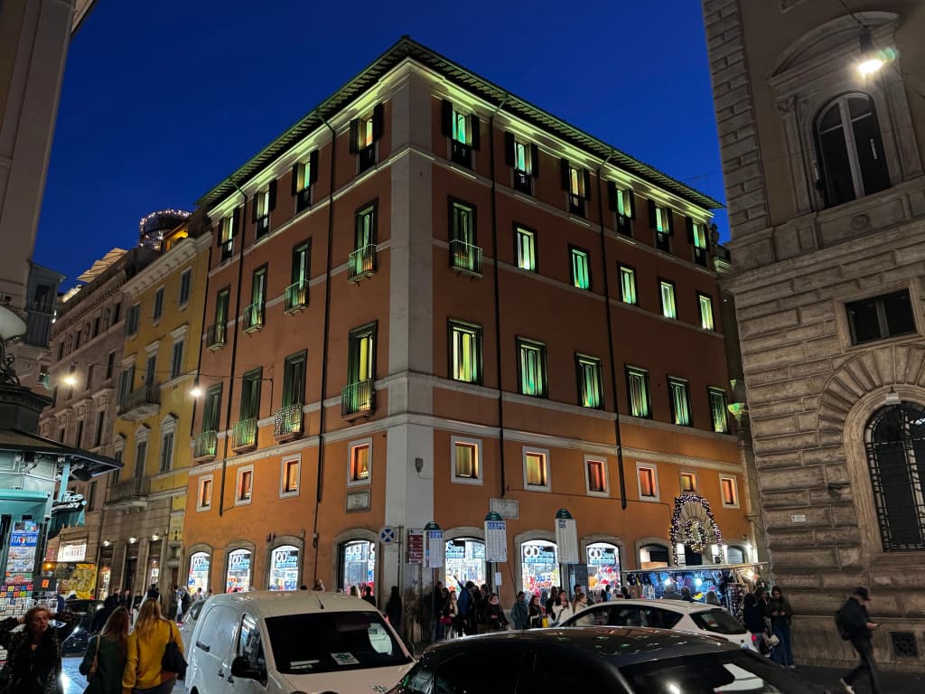 Hotel Caravita - photo 2