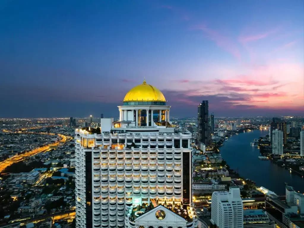 Tower Club at lebua Hotel - photo 1