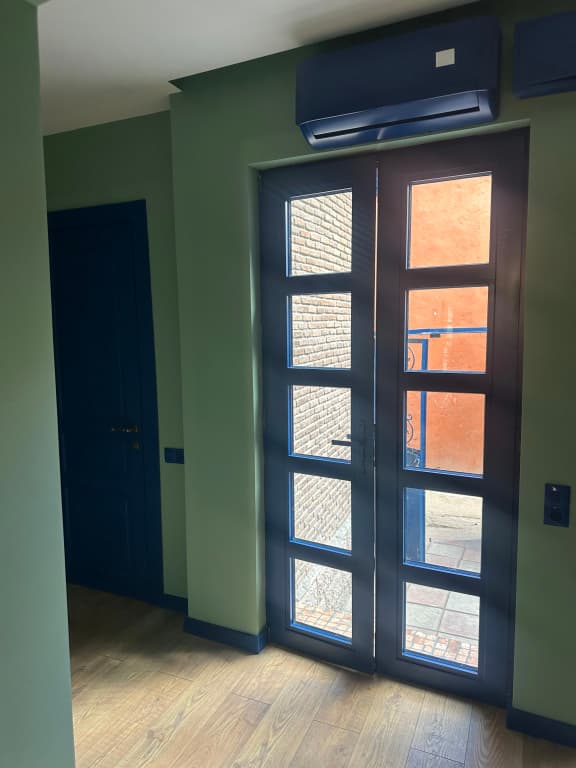 Blue Balcony Apartments - photo 18
