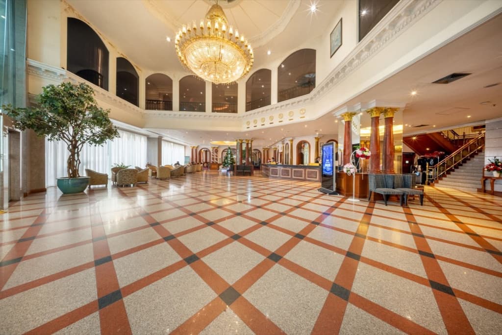 Royal Benja Hotel - Big Rooms, Family Friendly - photo 16