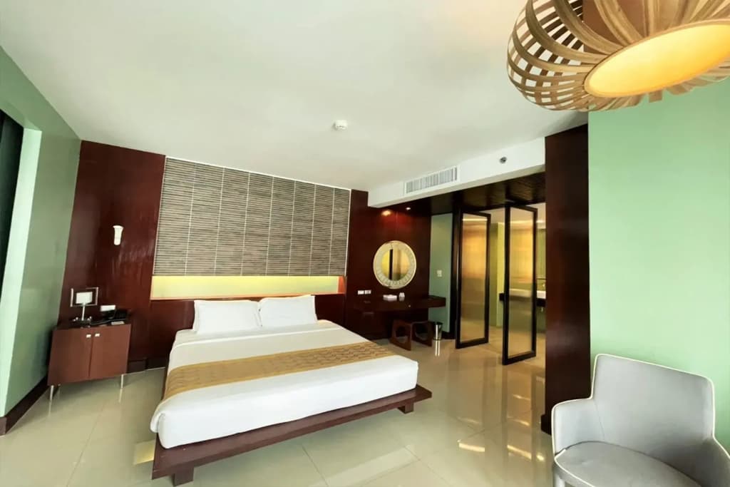 Long Beach Garden Hotel & Pavilions - photo 29