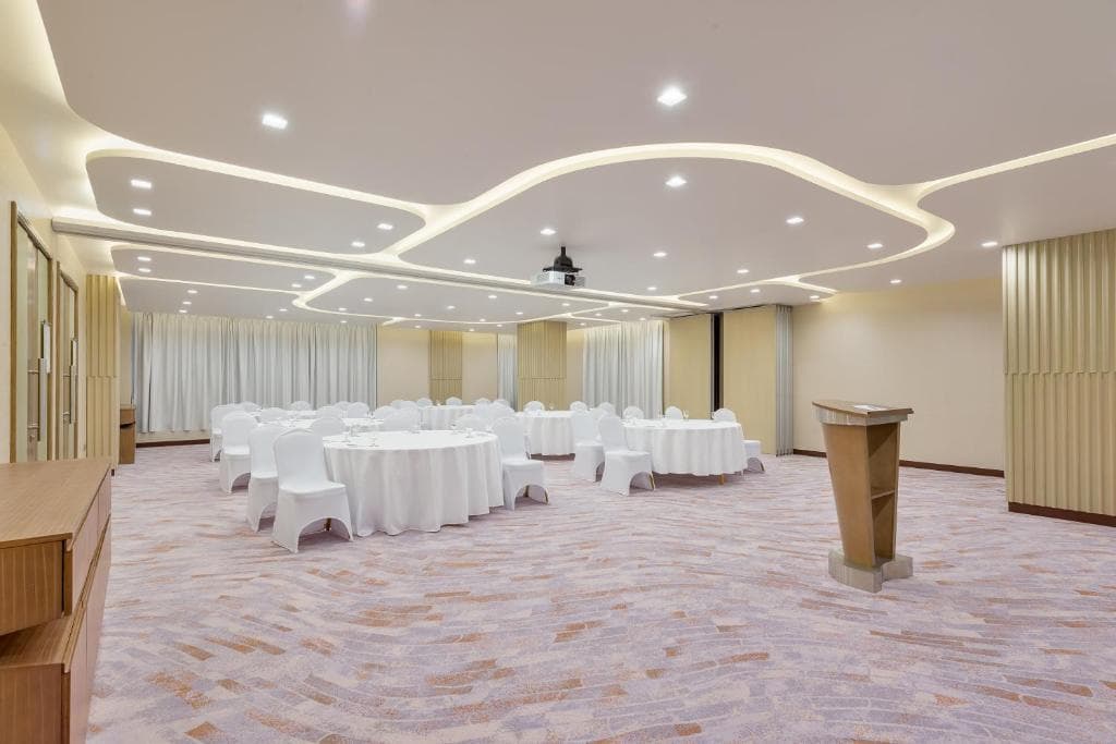 Intercity Hotel Bawshar Muscat - photo 8