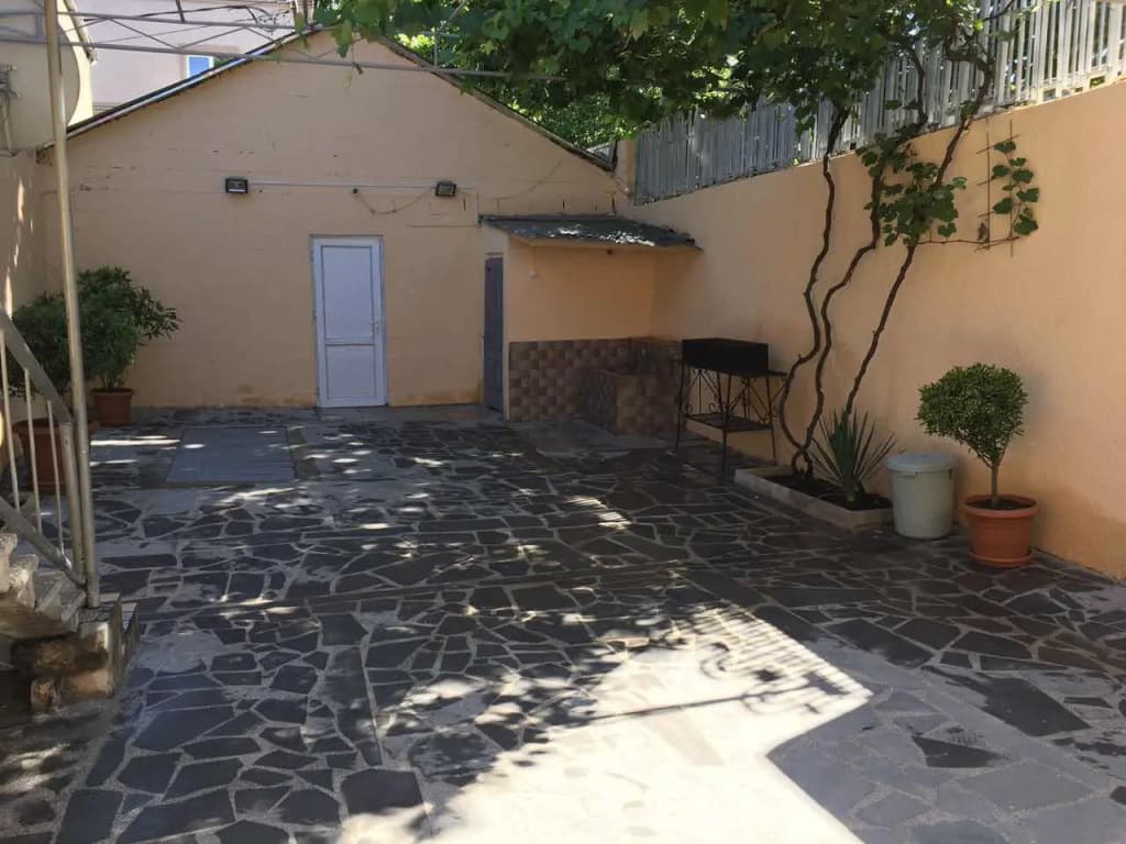 Modern Guesthouse - photo 25