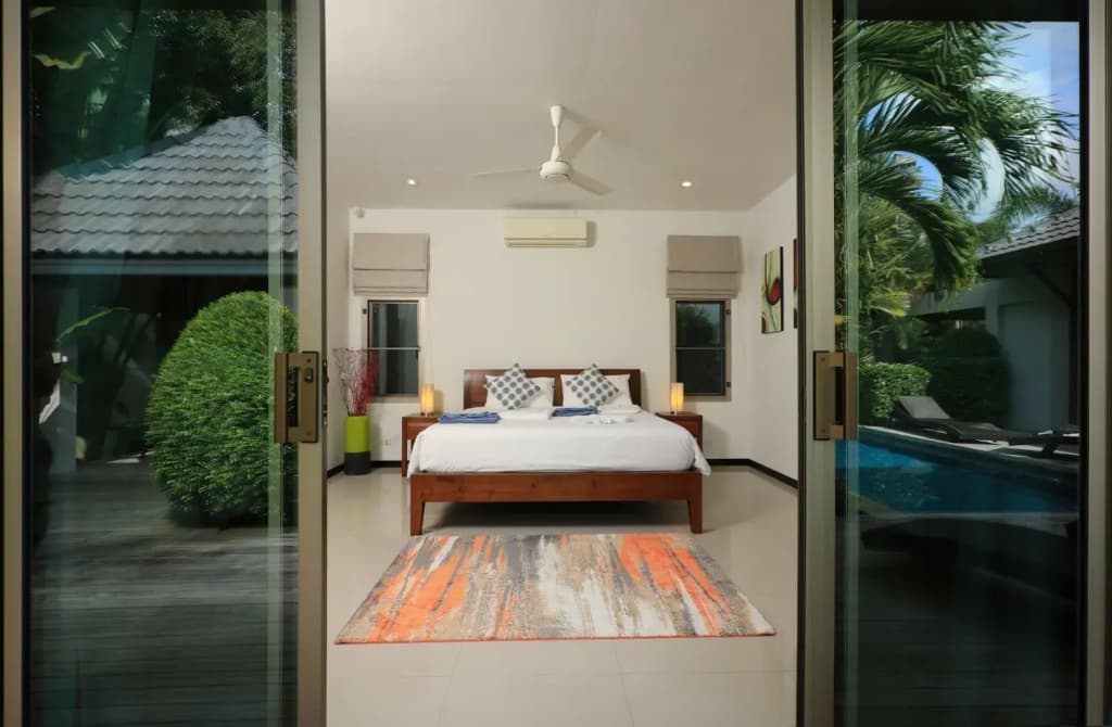 Heni Private pool 3BR Naiharn Beach Villa - photo 27