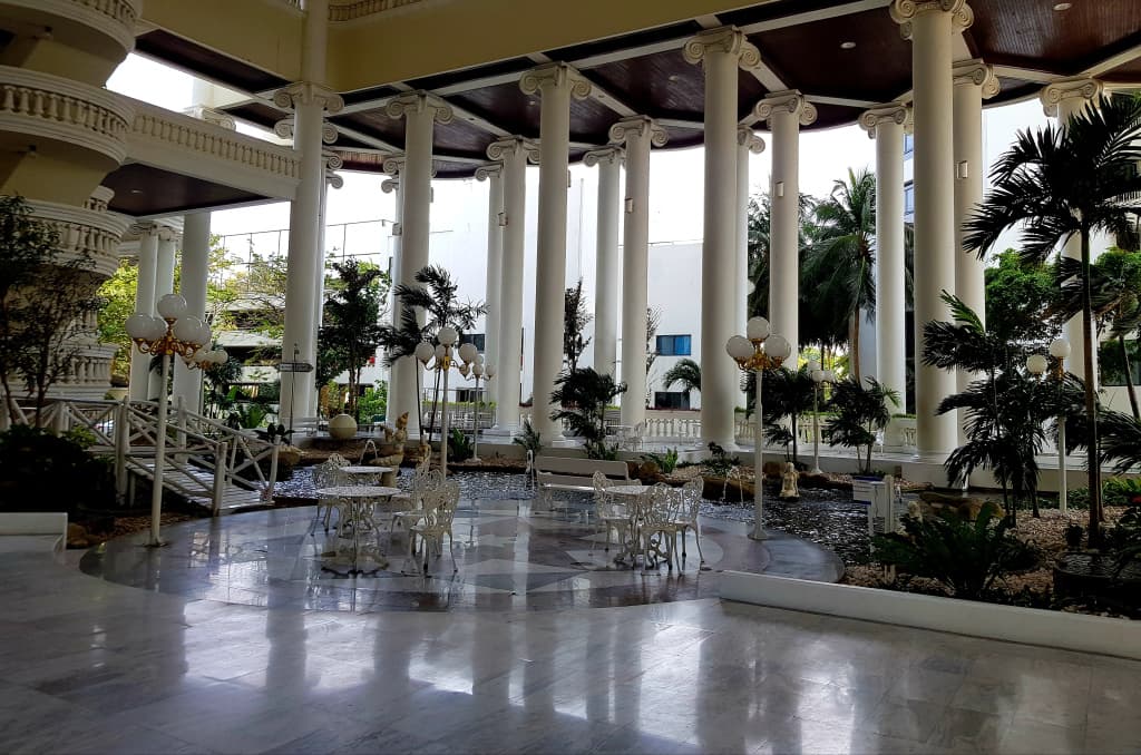 Sky Beach Apartments - photo 8
