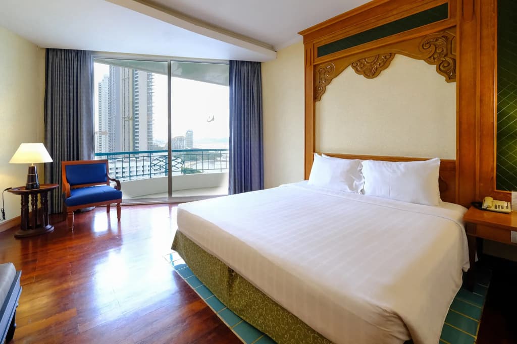 Long Beach Garden Hotel & Pavilions - photo 6