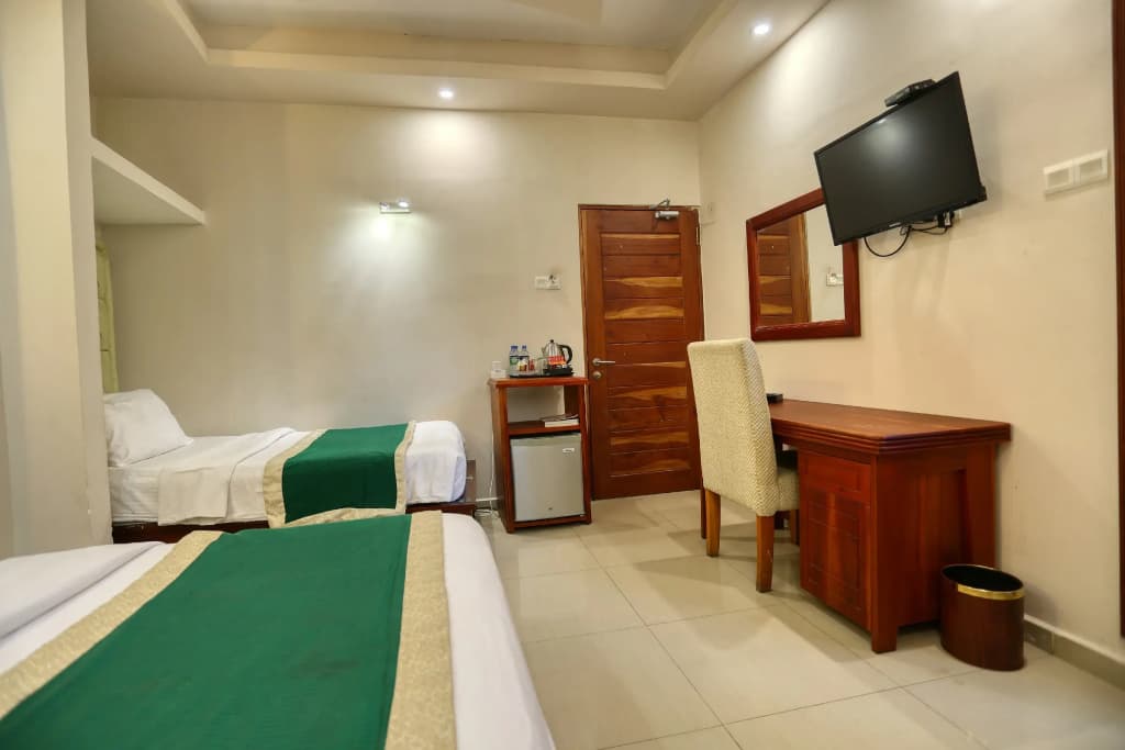 Lazaani Hotel Colombo - photo 17