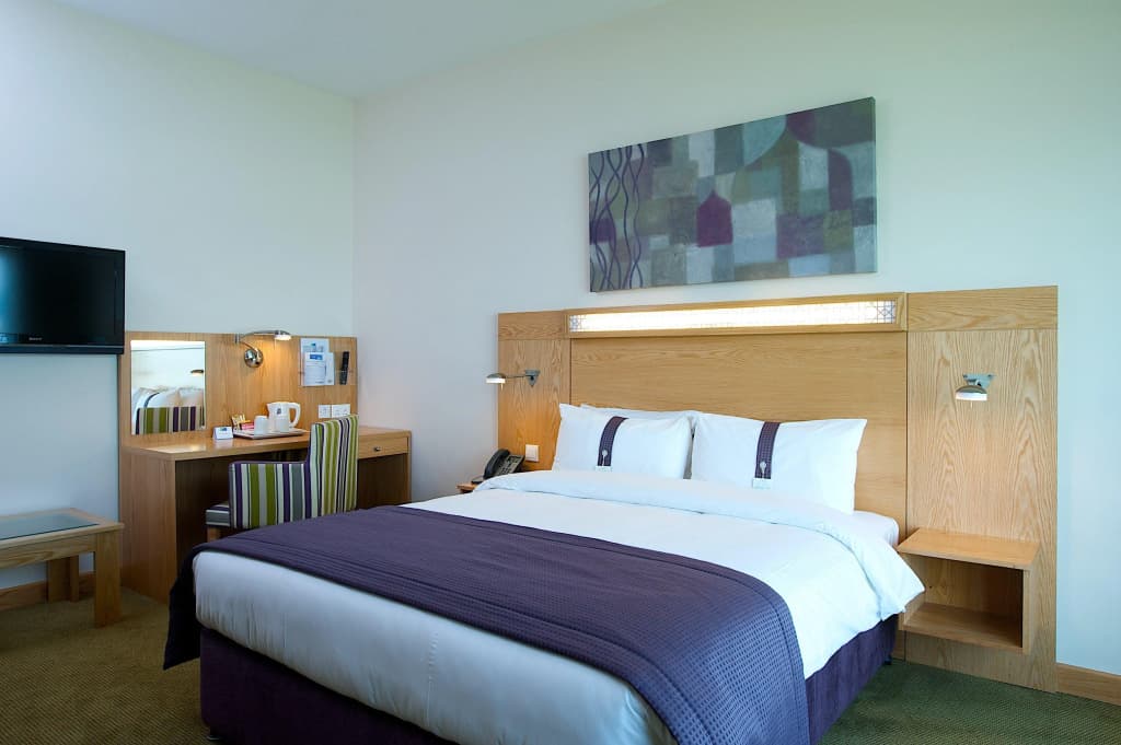 Holiday Inn Express Dubai Airport, an IHG Hotel - photo 4