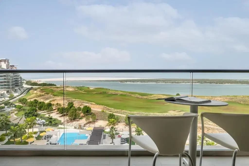 Hotel Crowne Plaza Abu Dhabi Yas Island by IHG - photo 28