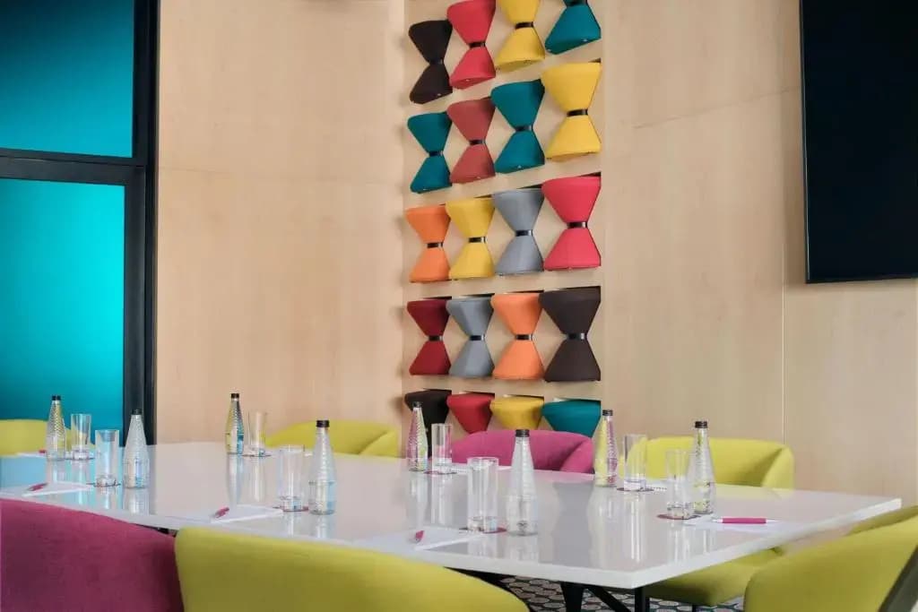 Hotel Aloft Muscat Hotel - photo 2