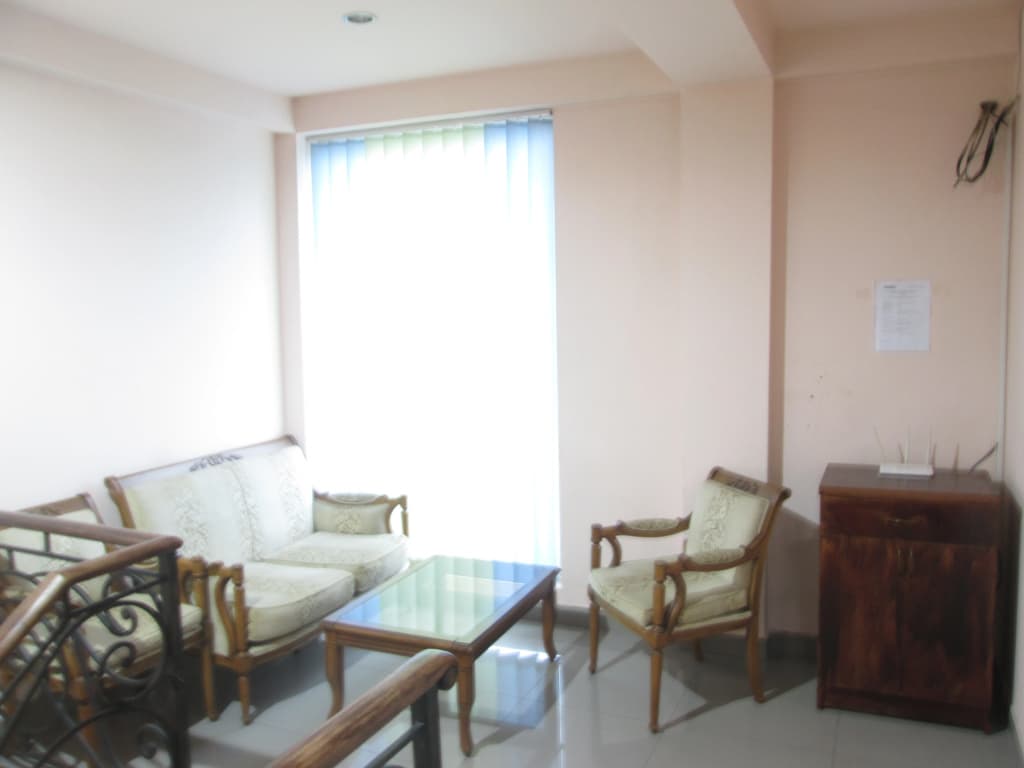 Old Isani Hotel - photo 23