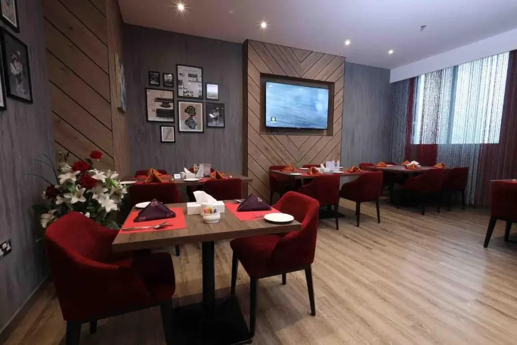 Fortis Hotel - photo 9