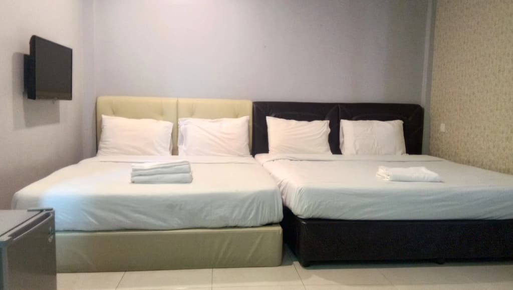 Dlima Beach Inn Langkawi Hotel - photo 12