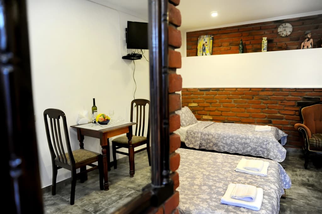 Old Vera Apartments - photo 17