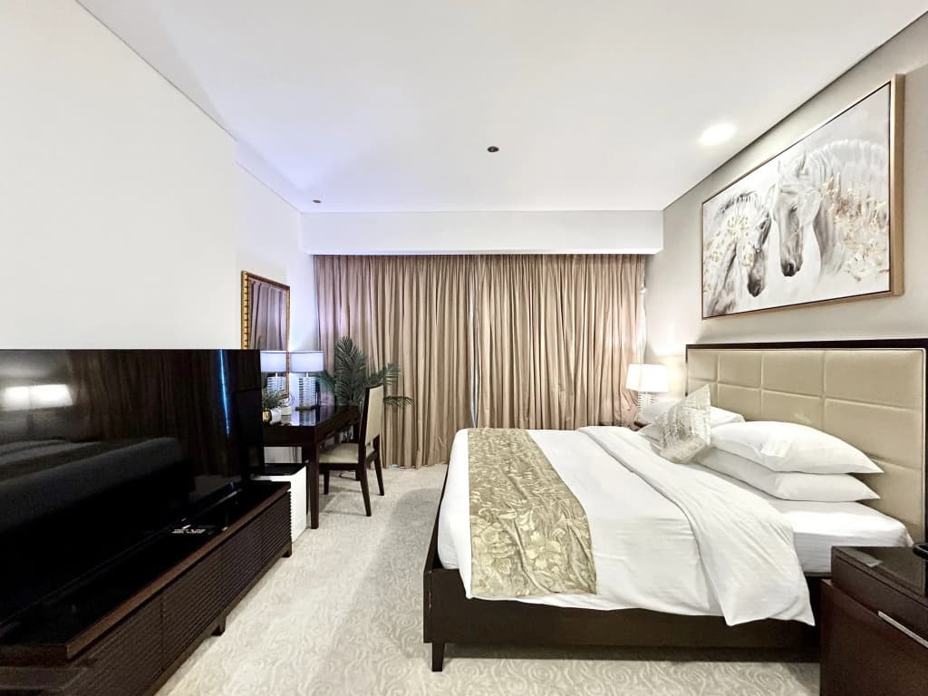 JW Marriott Marina - Lux Studio Apartments - photo 40