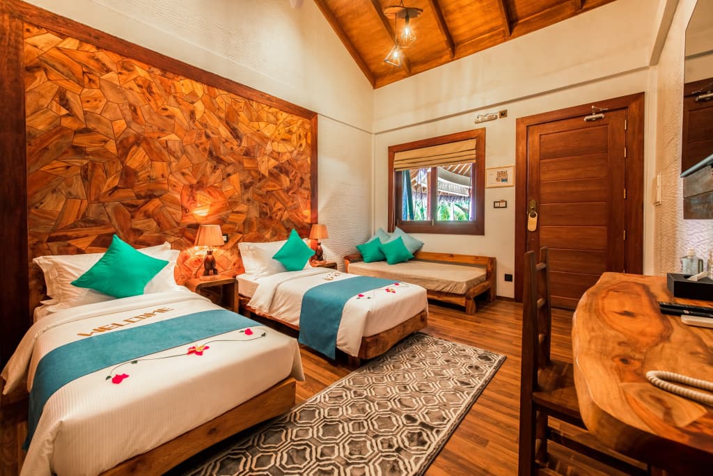 Island Luxury Boutique Hotel, Fulhadhoo - photo 26