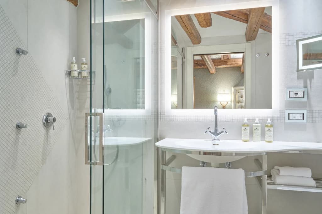 Hotel Santa Chiara Hotel - photo 4