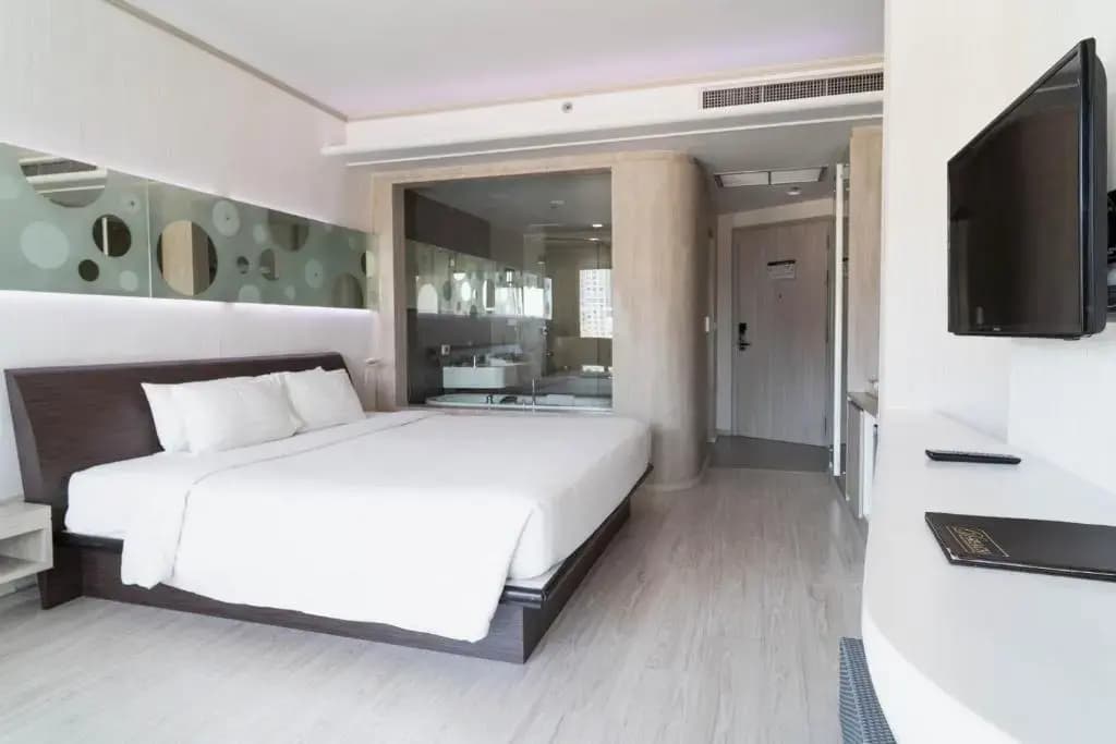 Pattaya Discovery Beach Hotel - photo 39