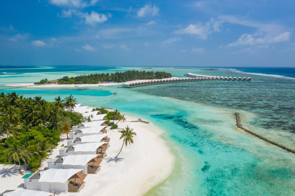 Cinnamon Hakuraa Huraa Maldives Hotel - photo 3