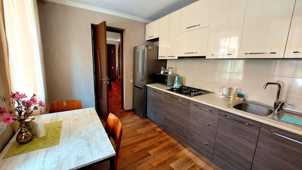 Green Garden Apartments - photo 20