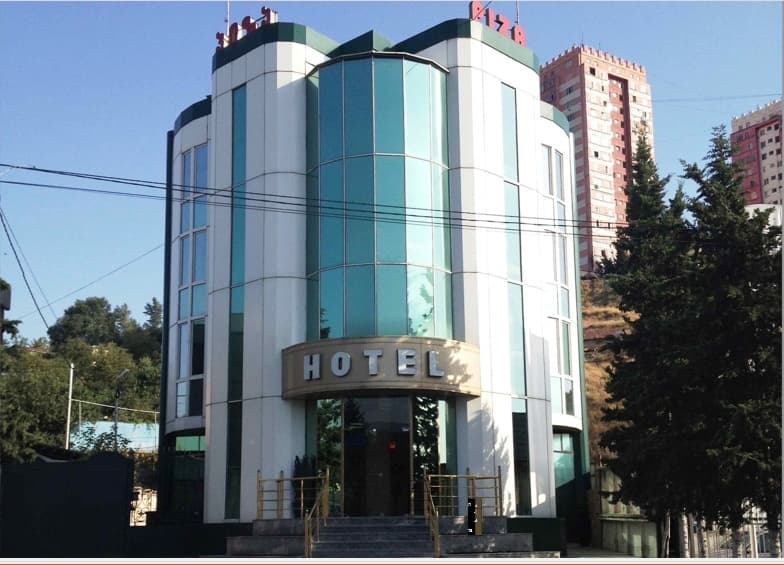 Piza Hotel - main photo