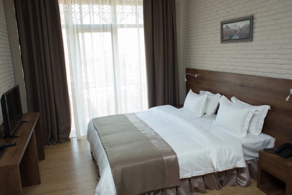 Metekhi Line Hotel - photo 6