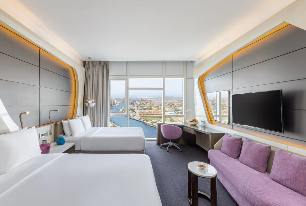 V Hotel Dubai Curio Collection by Hilton Hotel - photo 10