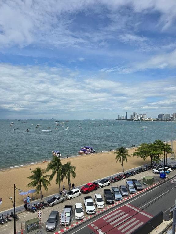 Cloudotel Walking Street Pattaya - photo 33