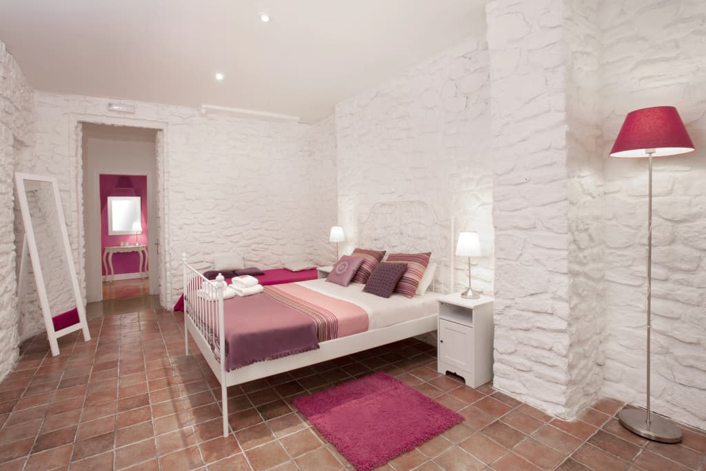 Jardinets Guest House - photo 19