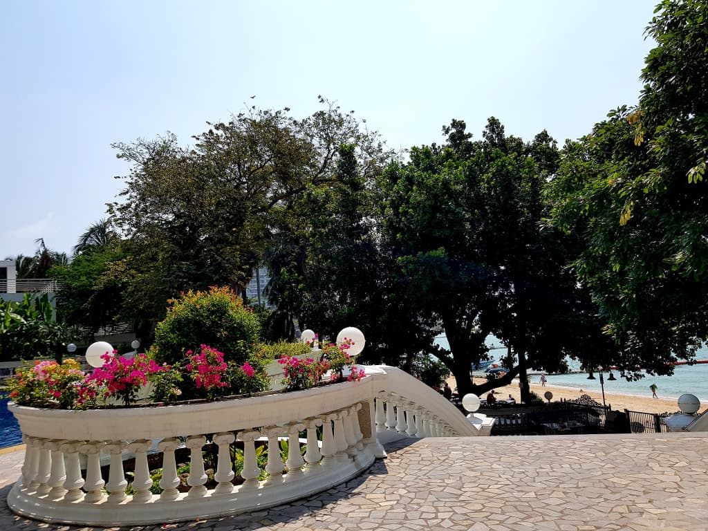Sky Beach Apartments - photo 9