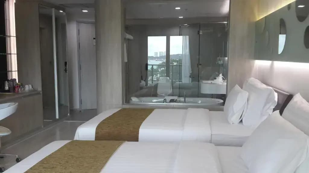 Pattaya Discovery Beach Hotel - photo 23