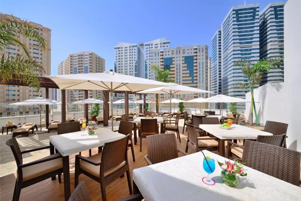 Golden Sands Hotel & Residences Sharjah - photo 11