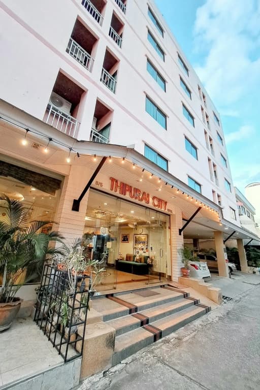Thipurai City Hotel - photo 1