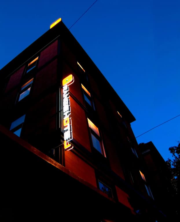 Orange Hotel - photo 9