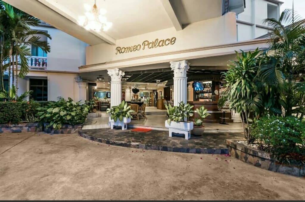 Romeo Palace Hotel - photo 4