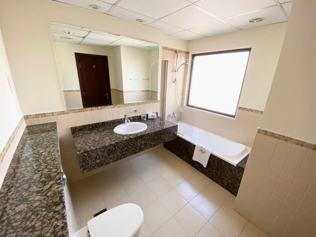 Close to JBR Beach Spacious 2BR Marina views Apartments - photo 9