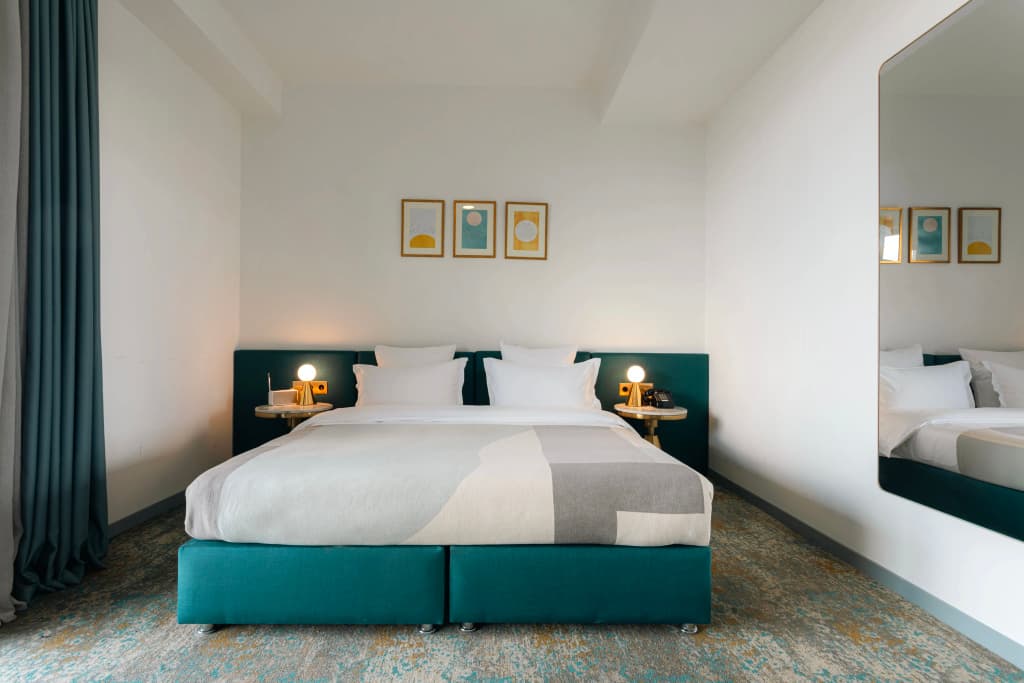 Castor & Pollux Hotel - photo 8