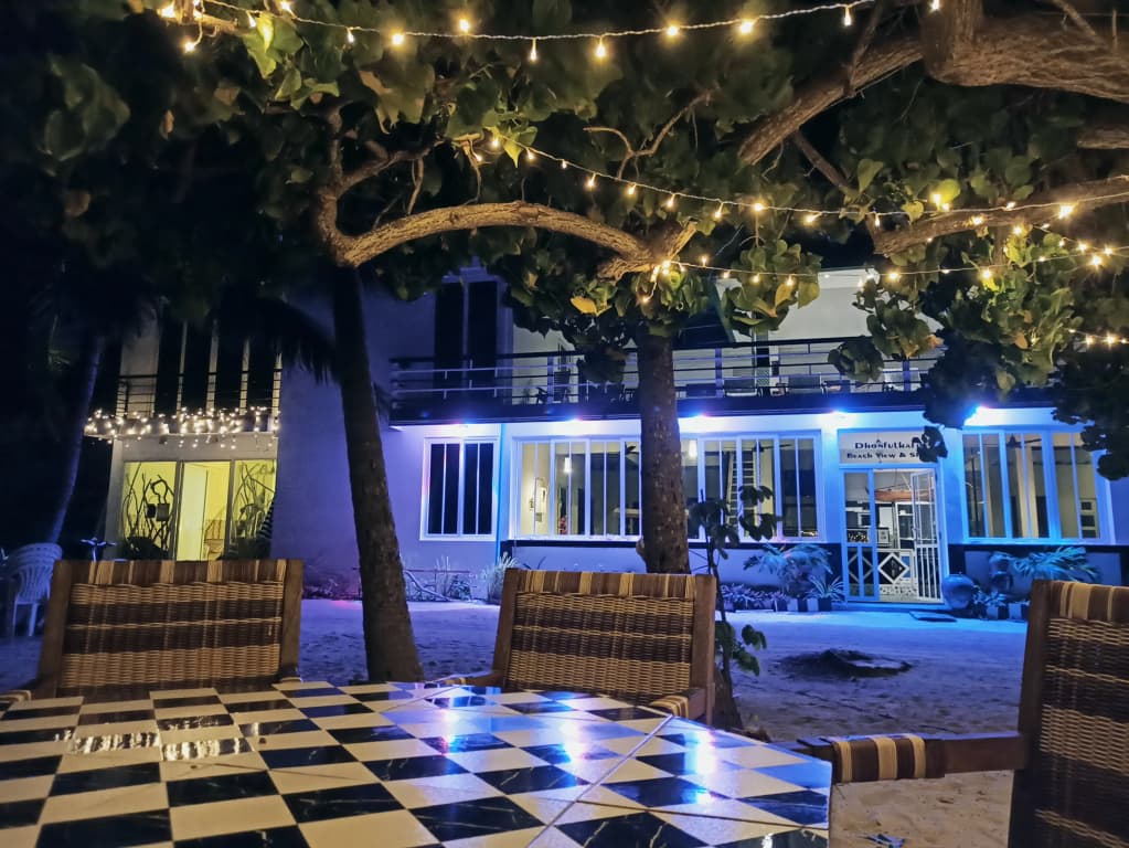 Dhonfulhafi Beach View & Spa Guest House - photo 8