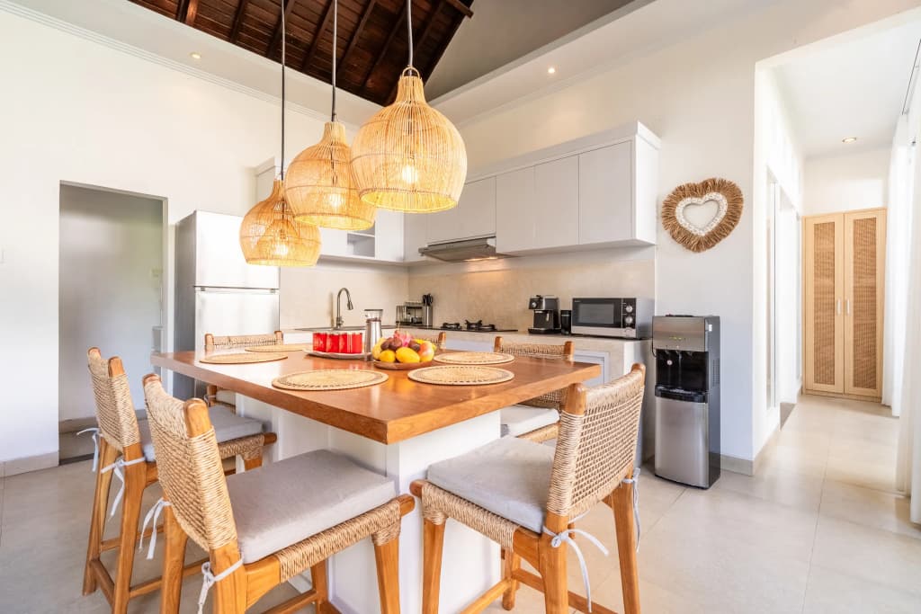 Jungle Amaranth Canggu – Exclusive 3BR Retreat with Pool, Modern Amenities and Top Location Villa - photo 26