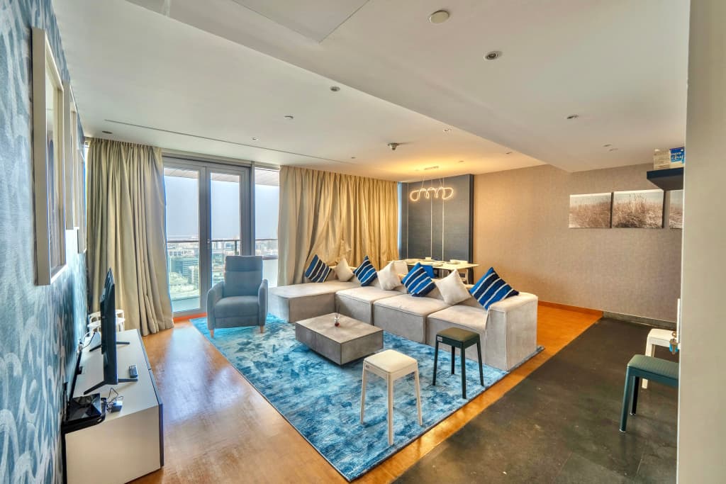 Luxury Vacation Home Nr Metro DWTC Apartments - photo 12
