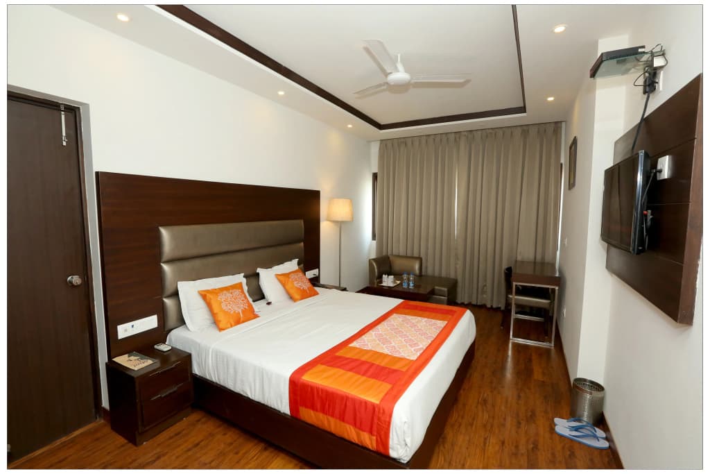 The R Blues Hotel - photo 8