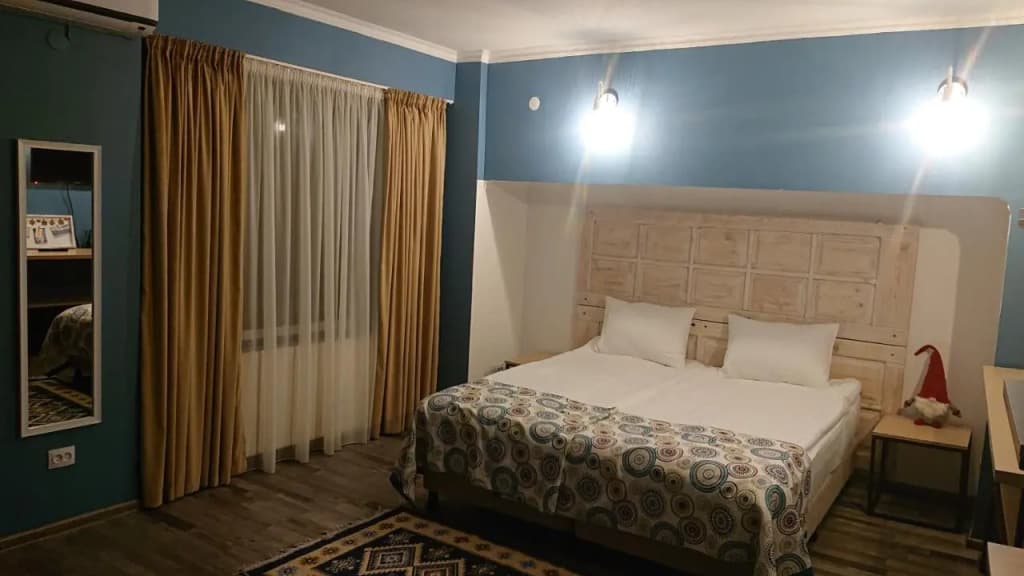 Gvino Minda Hotel - photo 37