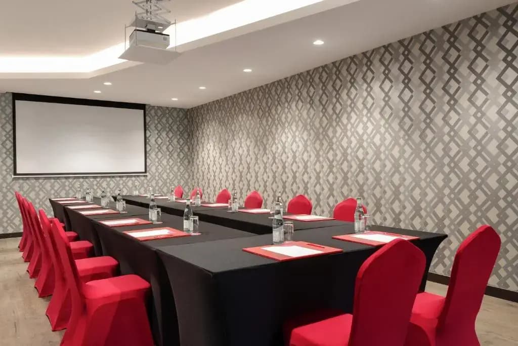 Hotel Ramada Encore by Windham Muscat - photo 11
