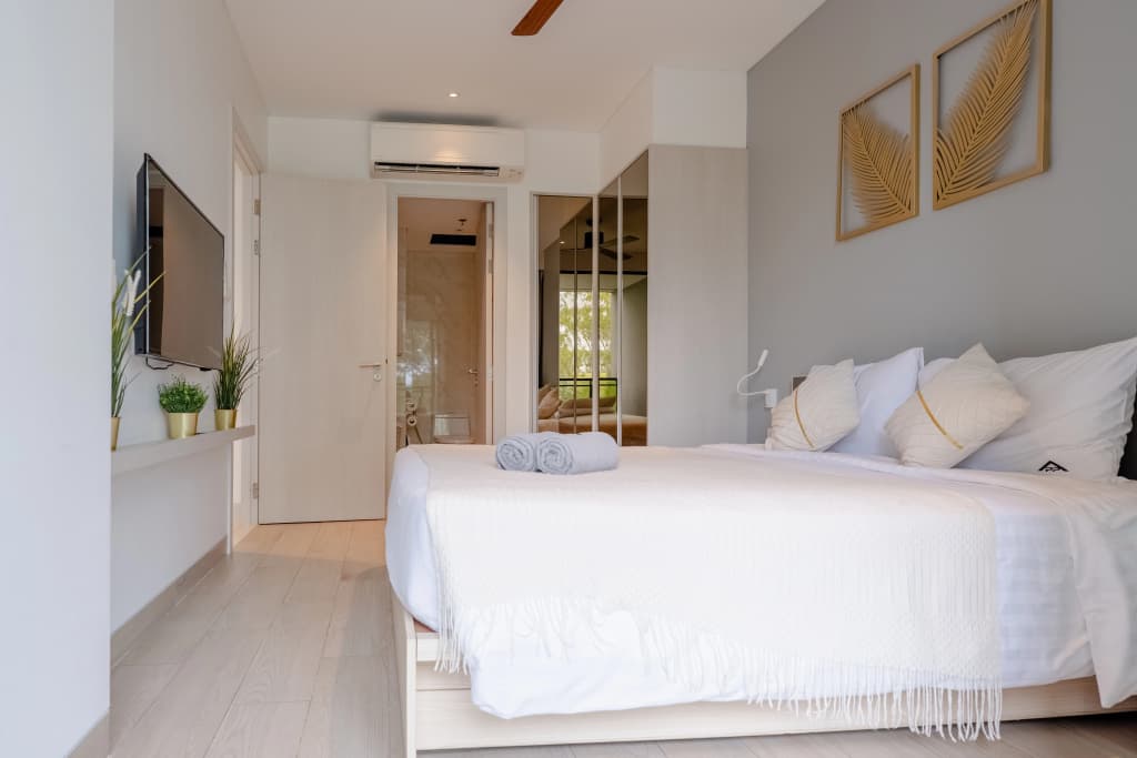 Modern 2-Bedroom Apartment at Cassia Phuket Apartments - photo 18