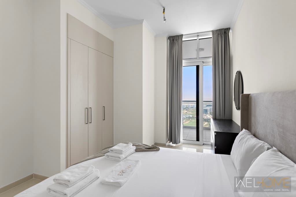 WelHome - Breathtaking 1BR Apt with Balcony and City View Apartments - photo 12