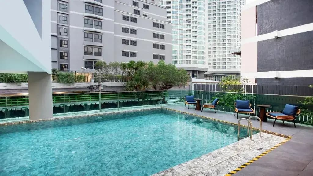 Holiday Inn Express & Suites Bangkok Central Pier - photo 2