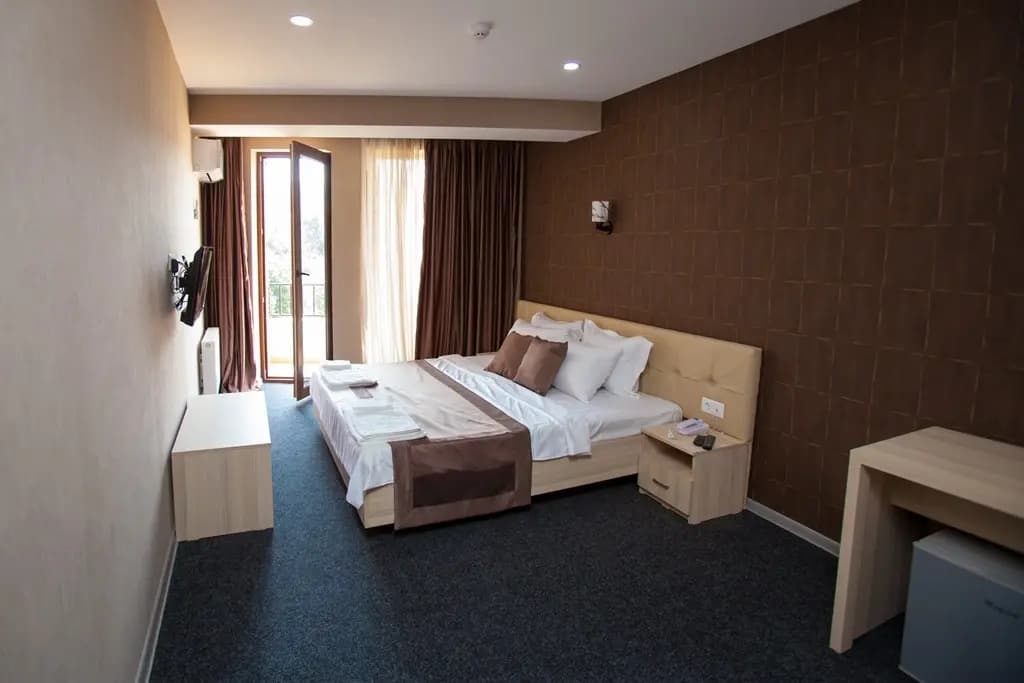 Voyager Hotel - photo 7