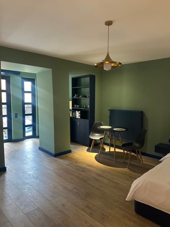 Blue Balcony Apartments - photo 24