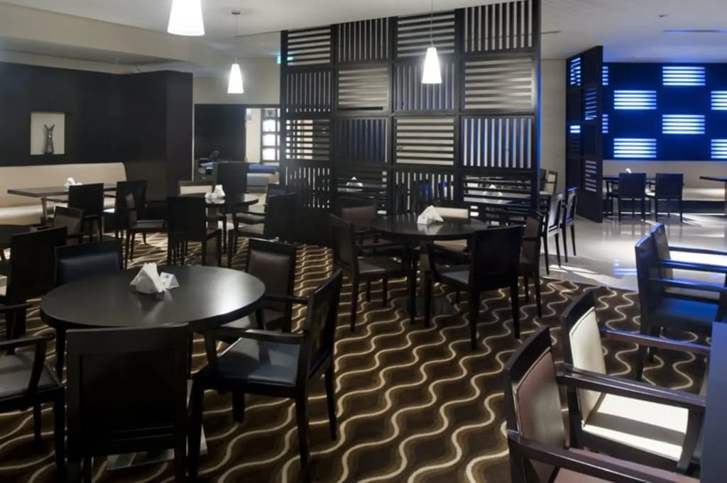 Holiday Inn Express Dubai Airport, an IHG Hotel - photo 17